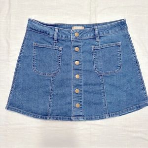 ALTAR'D STATE- women's small button up Jean skirt